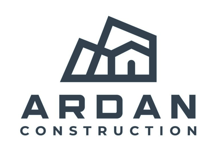 primary stacked 768x519